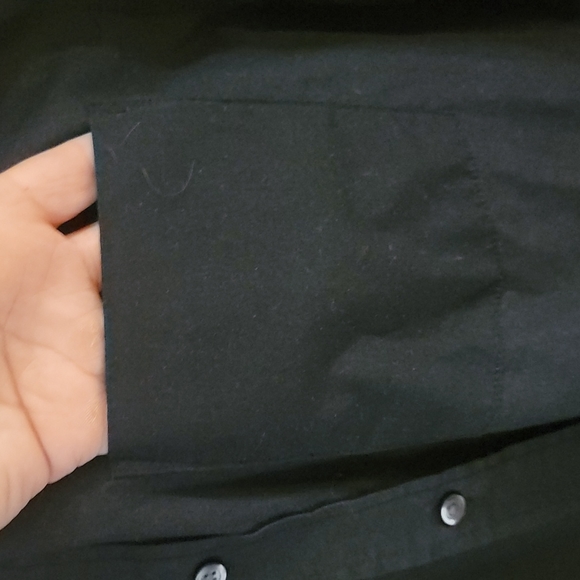 Black button down shirt size medium - Picture 10 of 13